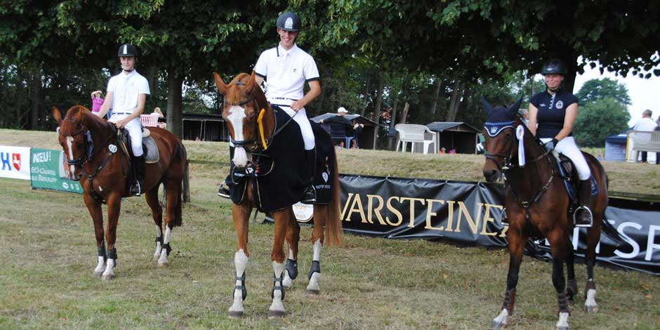 Dressur und Springen im RV-Lilienthal